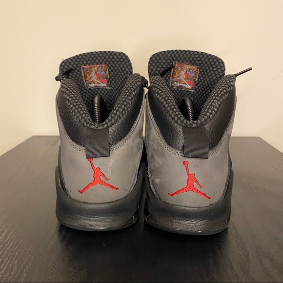 Nike Air Jordan Retro 10 - Picture 3 of 7